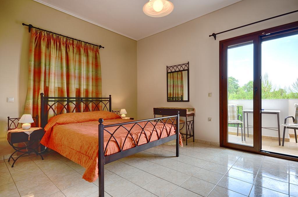 Andriani-Michalis Studios Vasilikos  Room photo